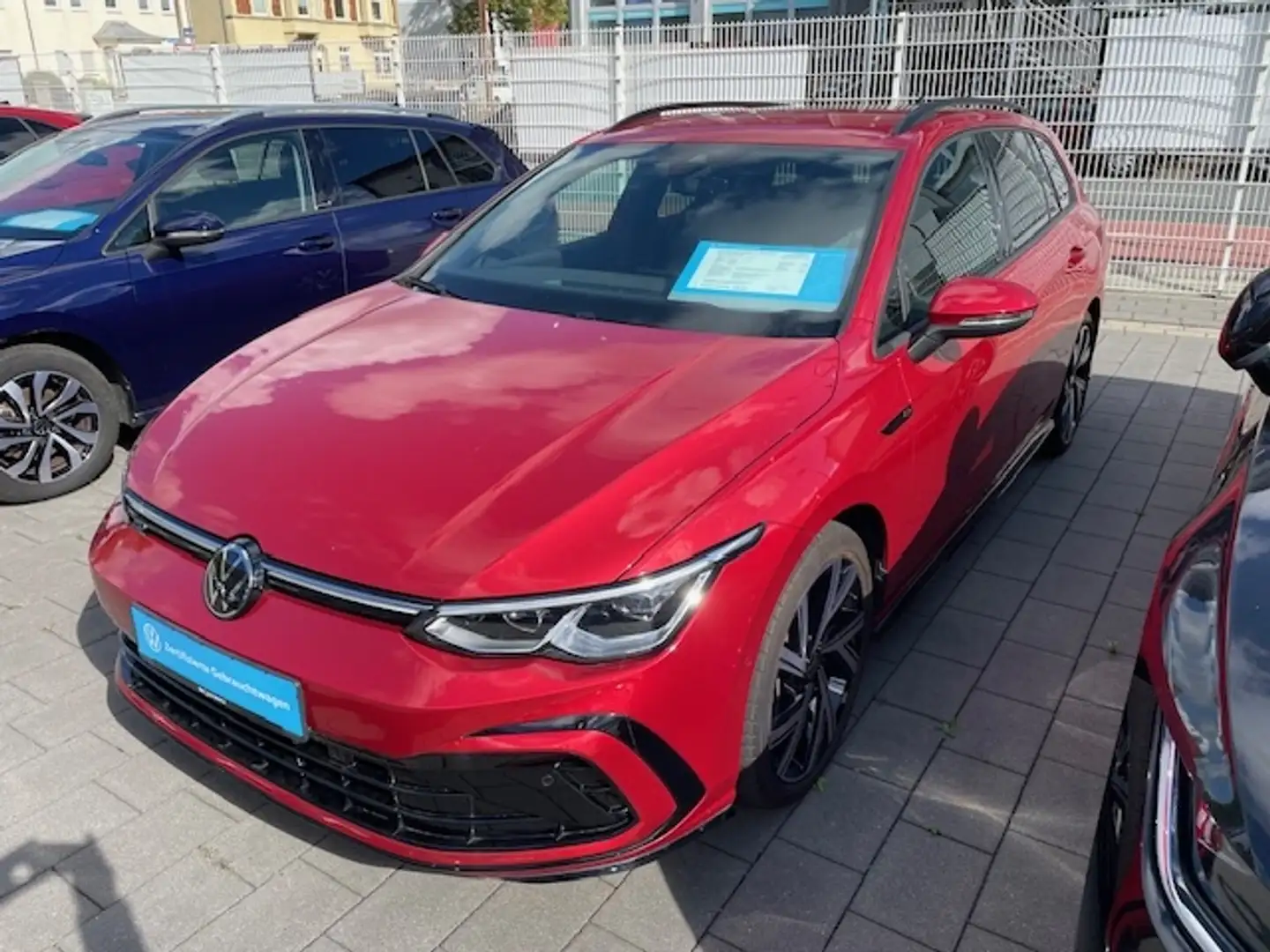 Volkswagen Golf Variant 2.0 TSI DSG R-Line Navi  AHK Kamera LED Plus Winte Rot - 2