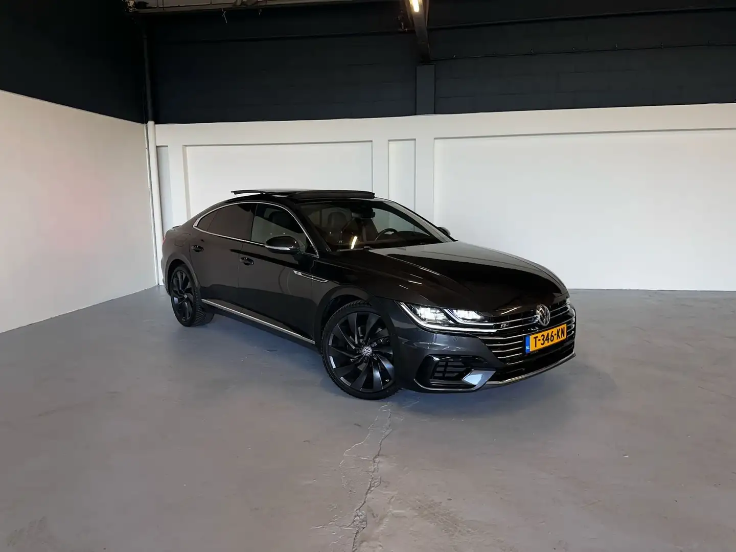 Volkswagen Arteon Arteon 2.0 TSI 4M Bns R Grijs - 2