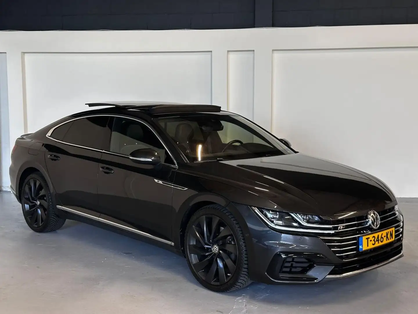 Volkswagen Arteon Arteon 2.0 TSI 4M Bns R Grijs - 1
