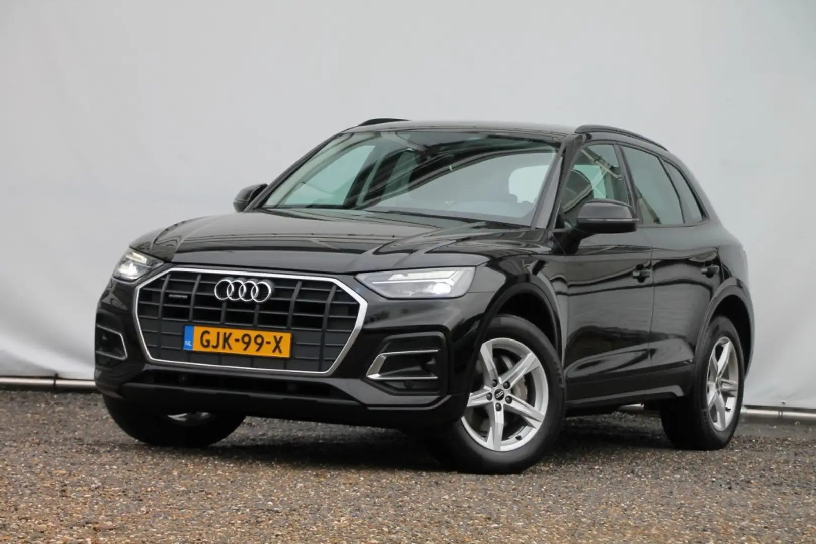 Audi Q5 40 TDI Quattro - 204 pk **Led / Navi Nero - 2