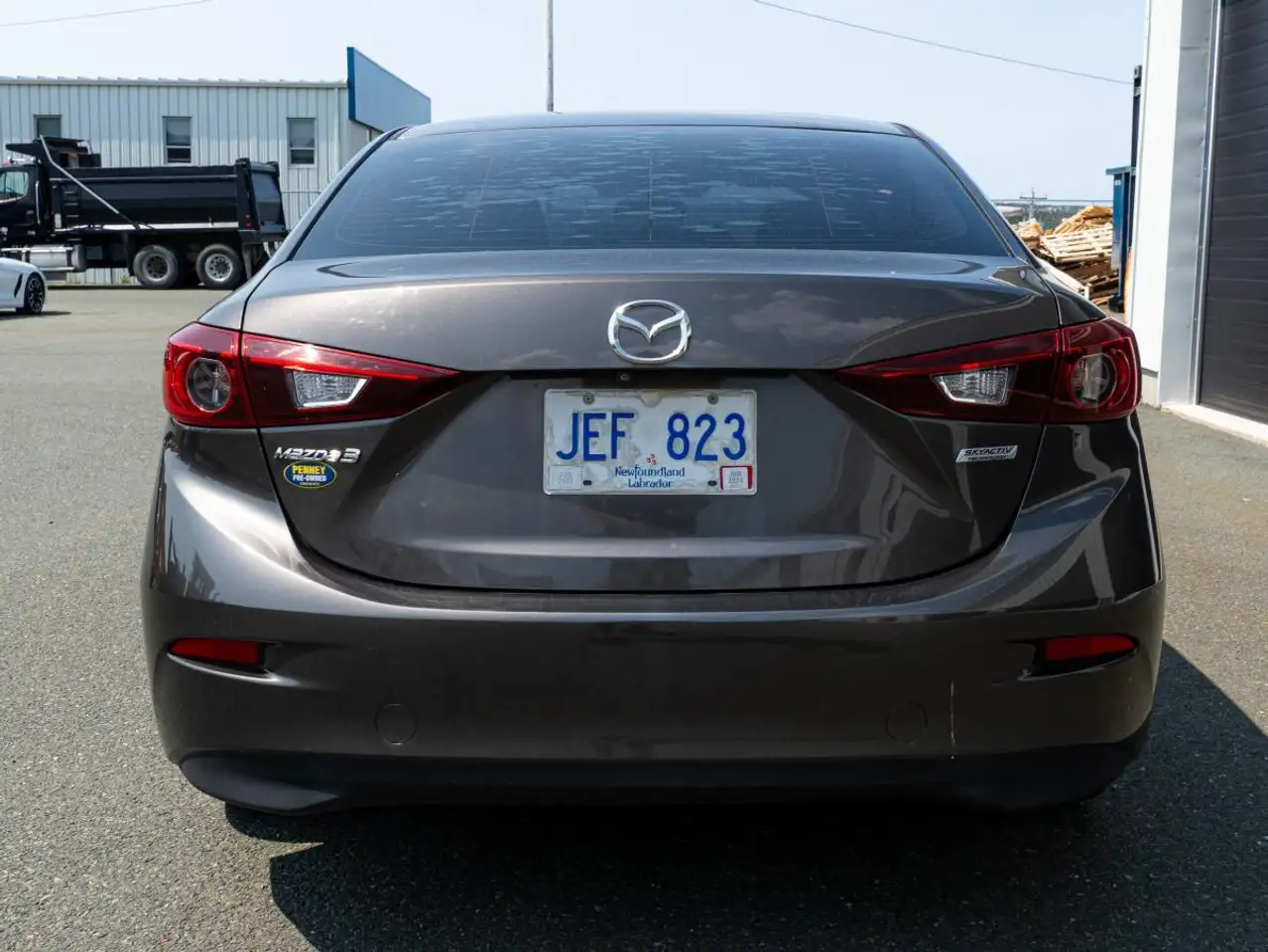 Mazda 3 снимка Mazda 3
