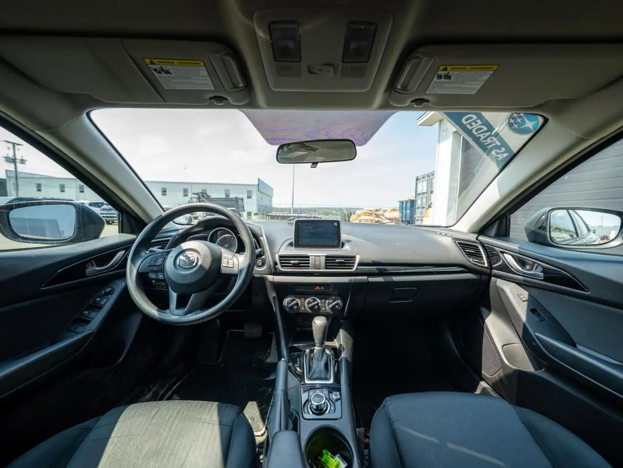 Mazda 3 снимка Mazda 3