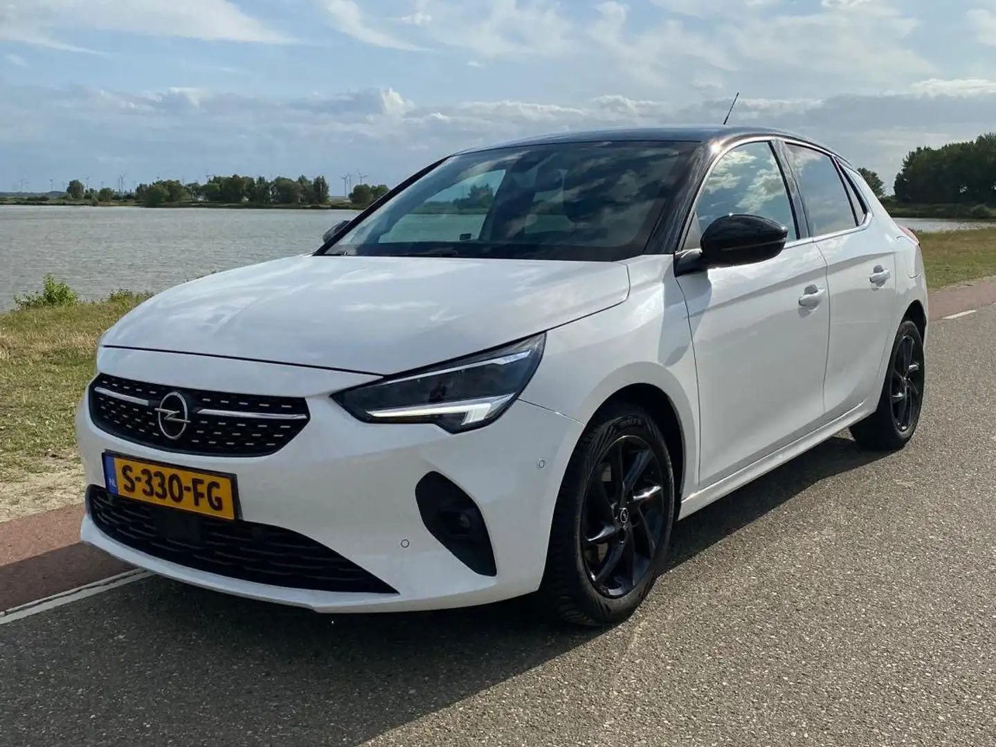 Opel Corsa Corsa 1.2 GS Line Wit - 2