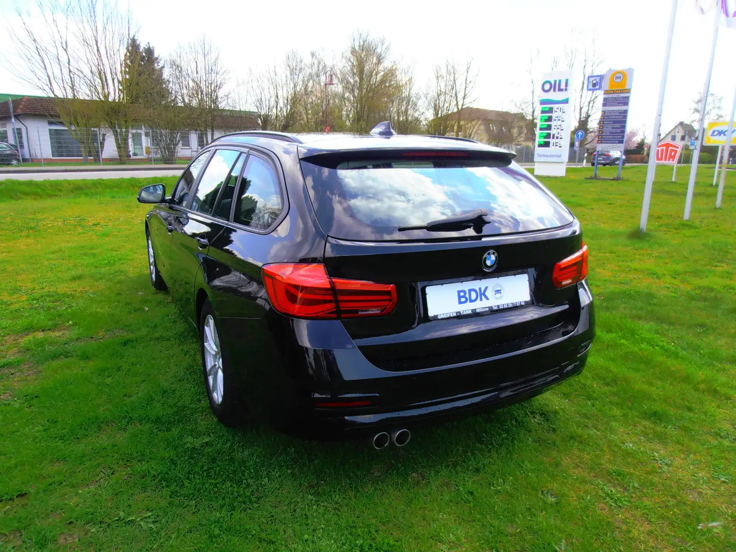 BMW 320 320 d Efficient Dynamics Schwarz - 2