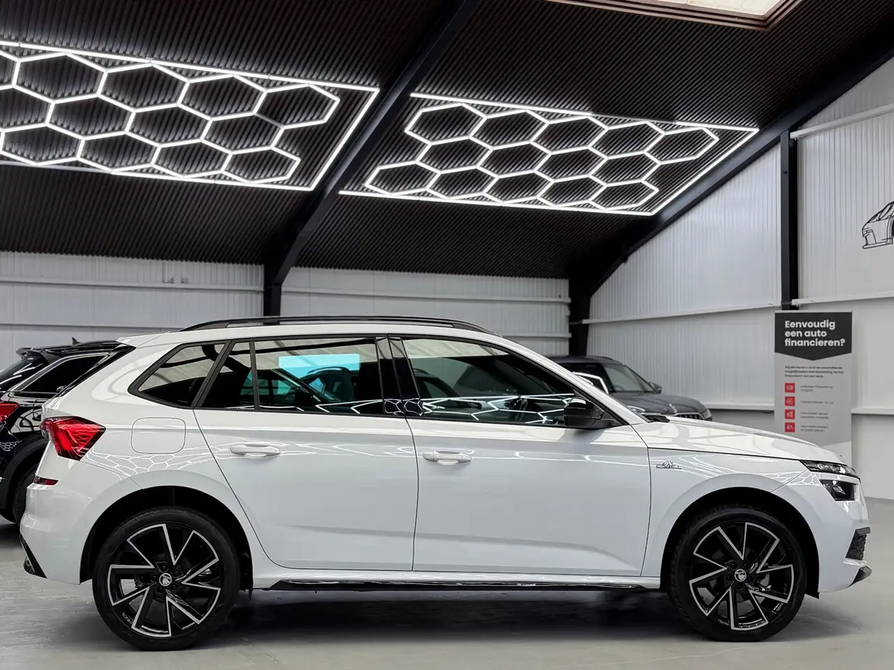 Skoda Kamiq 1.5 TSI Monte Carlo Pano CarPlay Camera, миниатюра 24