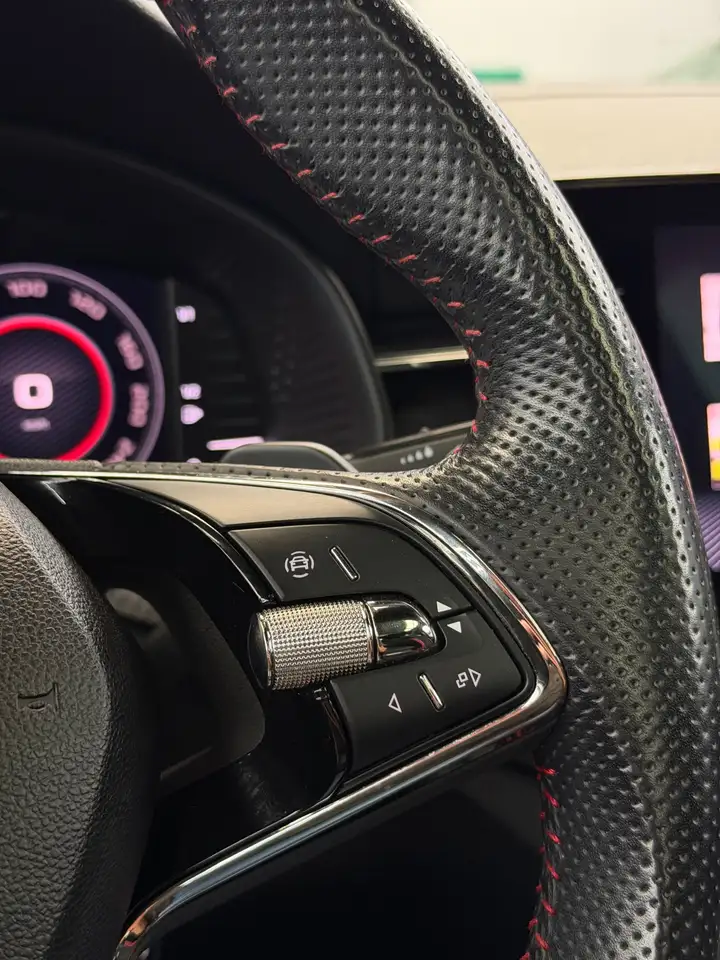Skoda Kamiq 1.5 TSI Monte Carlo Pano CarPlay Camera, миниатюра 22