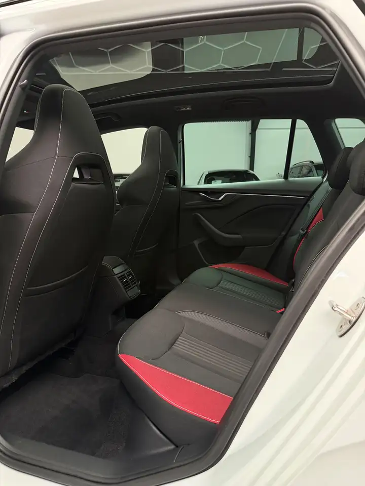 Skoda Kamiq 1.5 TSI Monte Carlo Pano CarPlay Camera, миниатюра 5