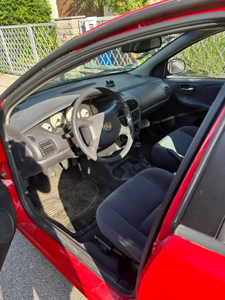 Chrysler Neon 2.0 SE, foto 4