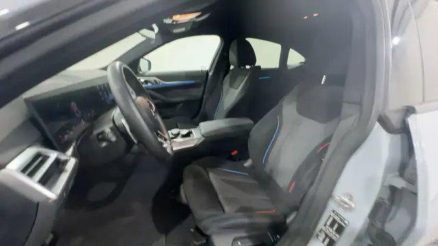 BMW 4 Series view 11