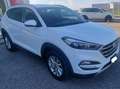 Hyundai TUCSON 1.7 crdi Comfort Plus Pack 2wd 115cv Blanc - thumbnail 3