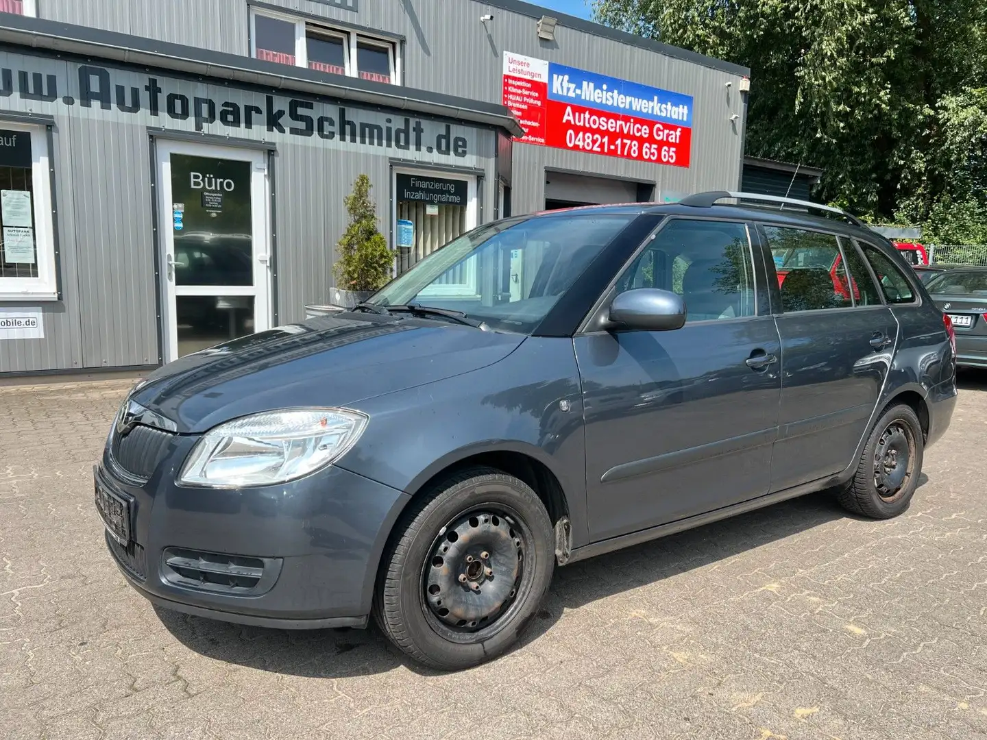 Skoda Fabia Combi Ambiente KLIMA°TEMPOM°PDC°8xBEREIFT! Grau - 1