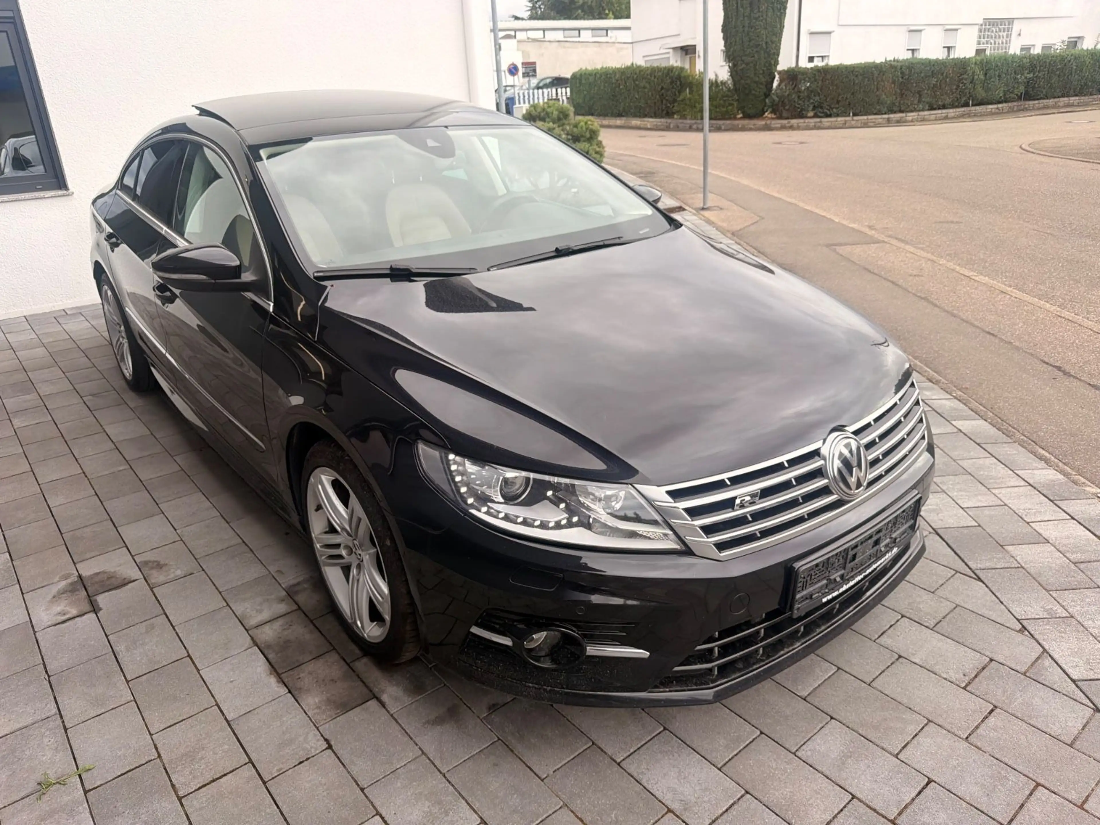 Volkswagen CC 2.0 TDI R-line Automatik BMT — photo 3