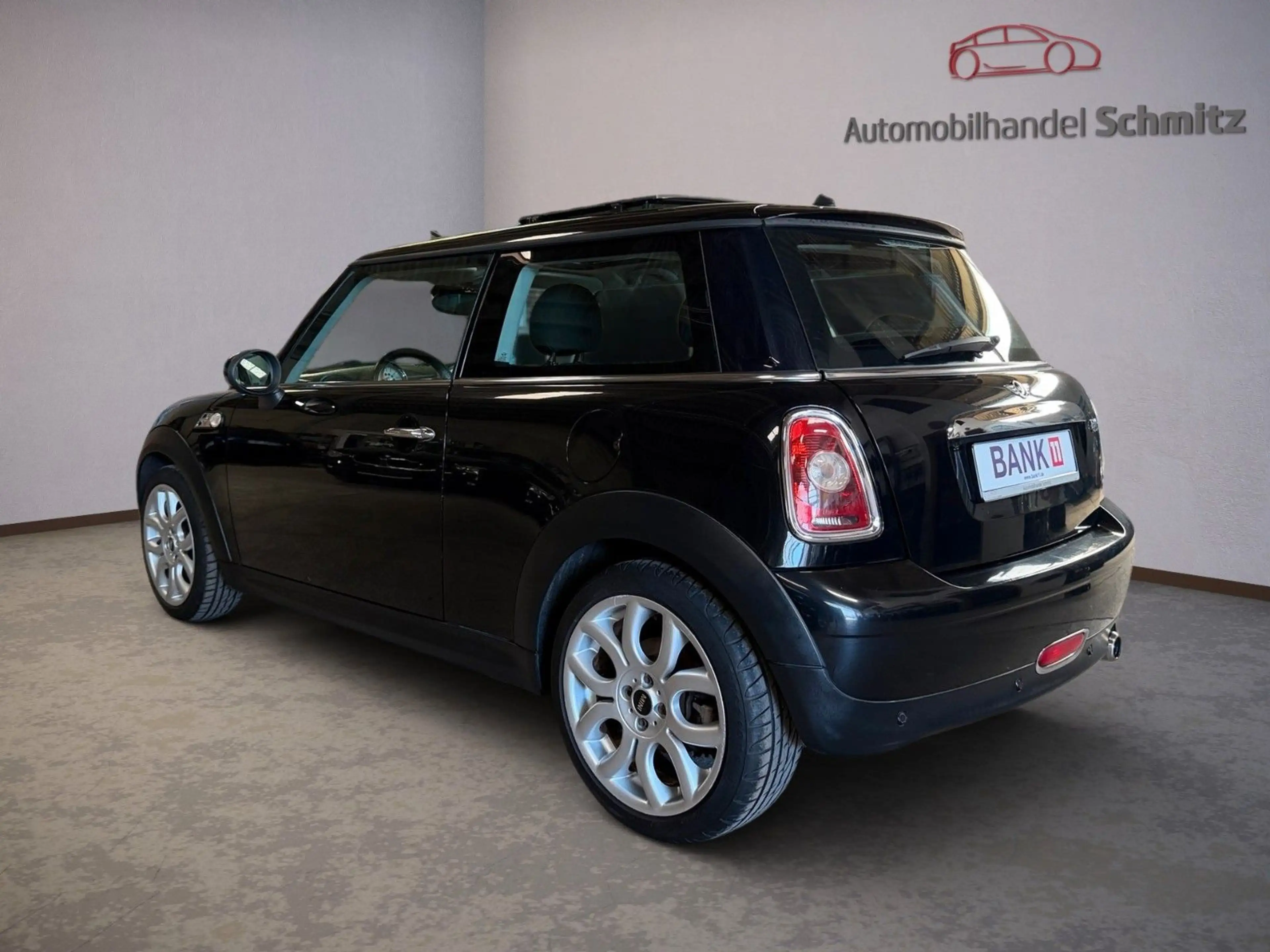 MINI One 95PS Pano PDC Sitzheizung TÜV Inspektion NEU — photo 6