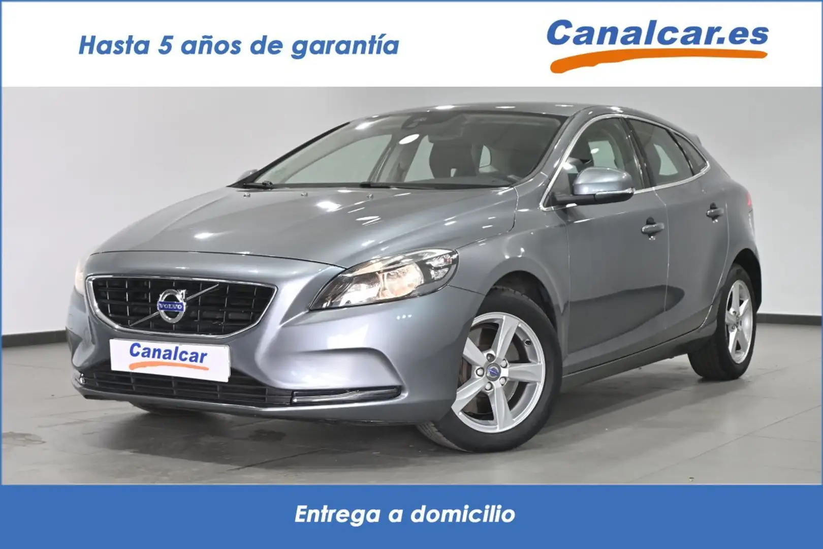 Volvo V40 D3 Momentum 150 Gris - 1