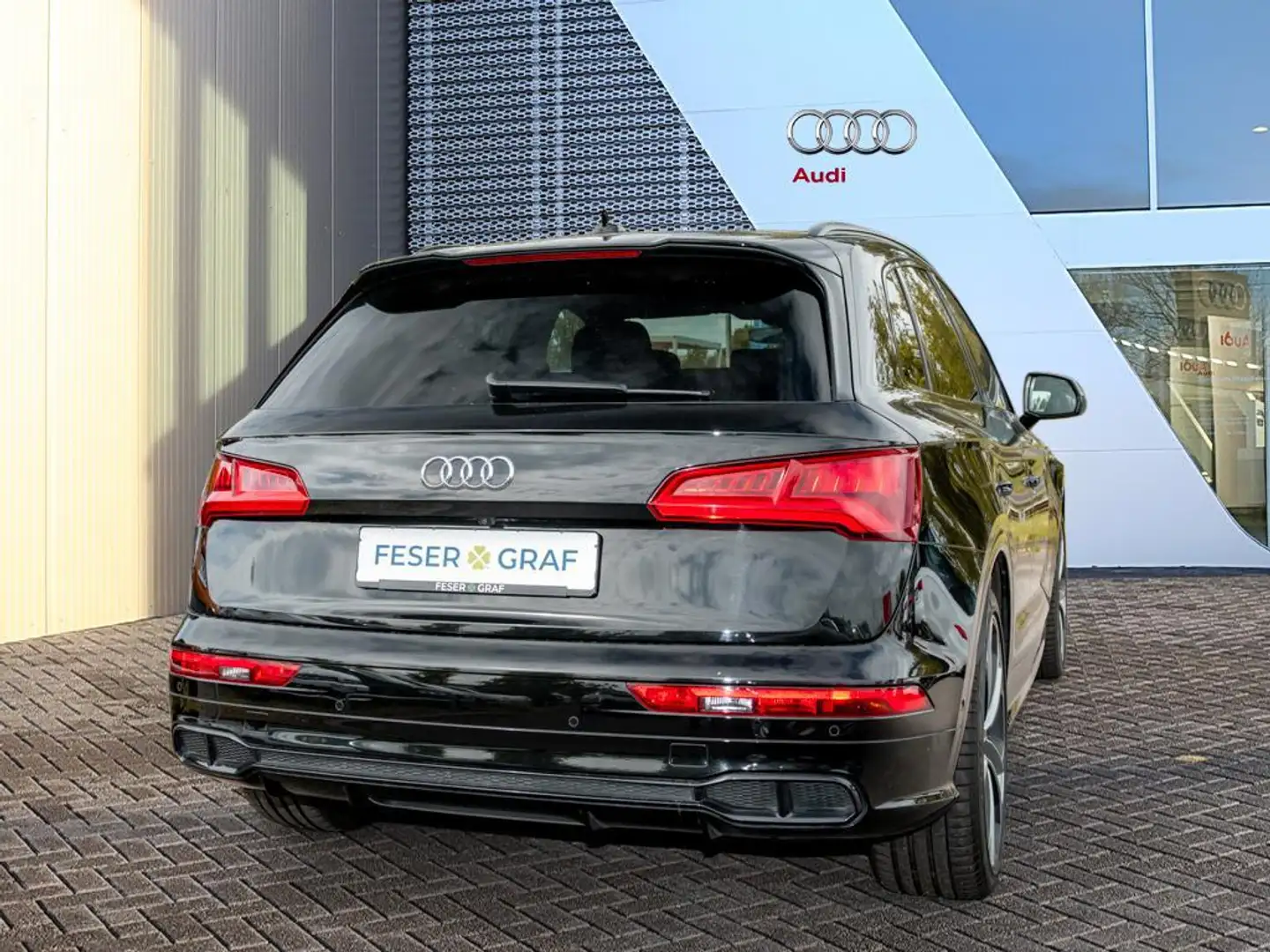 Audi SQ5 TDI Matrix/Standhzg/B&O/AHK/HuD/adAIR/ACC Schwarz - 2