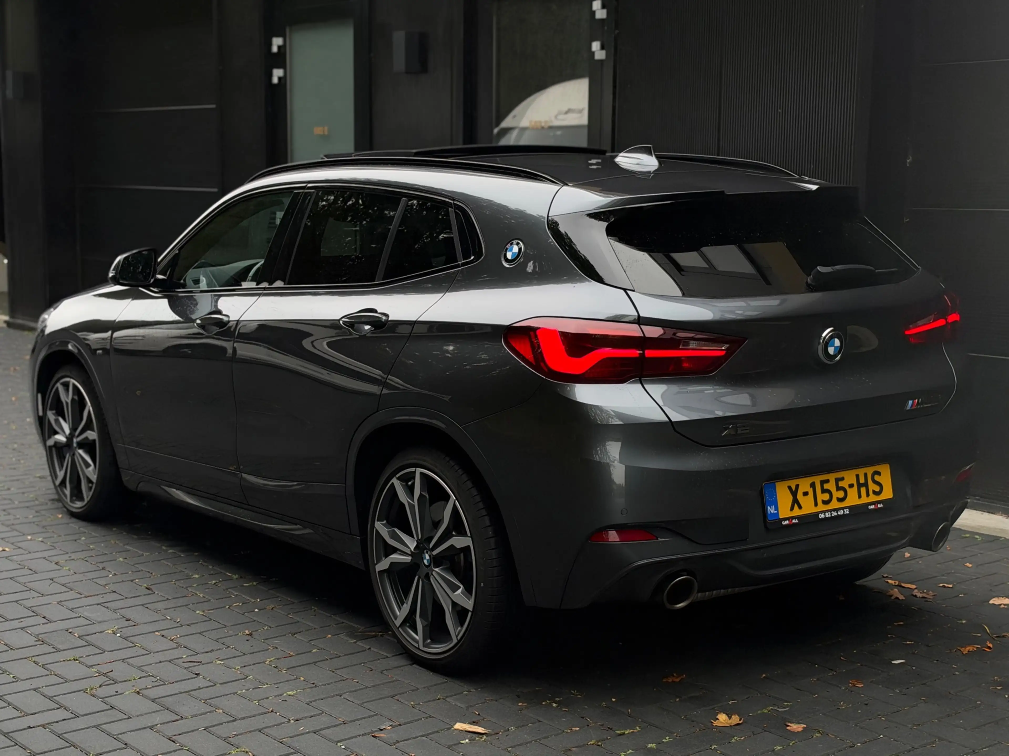 BMW X2 M35i Business Edition Plus PANO/20INCH/HU-D/STLVRM — photo 2