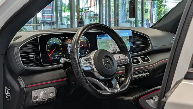 Mercedes-Benz GLE view 12