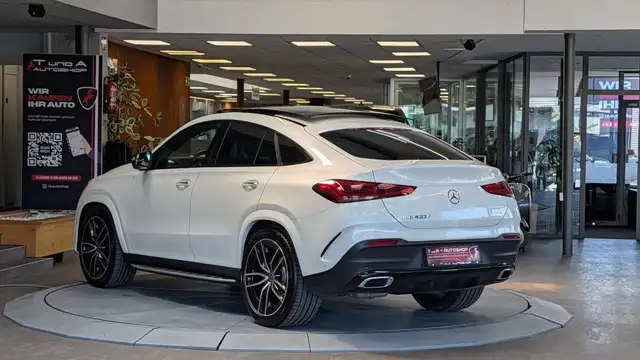 Mercedes-Benz GLE view 6