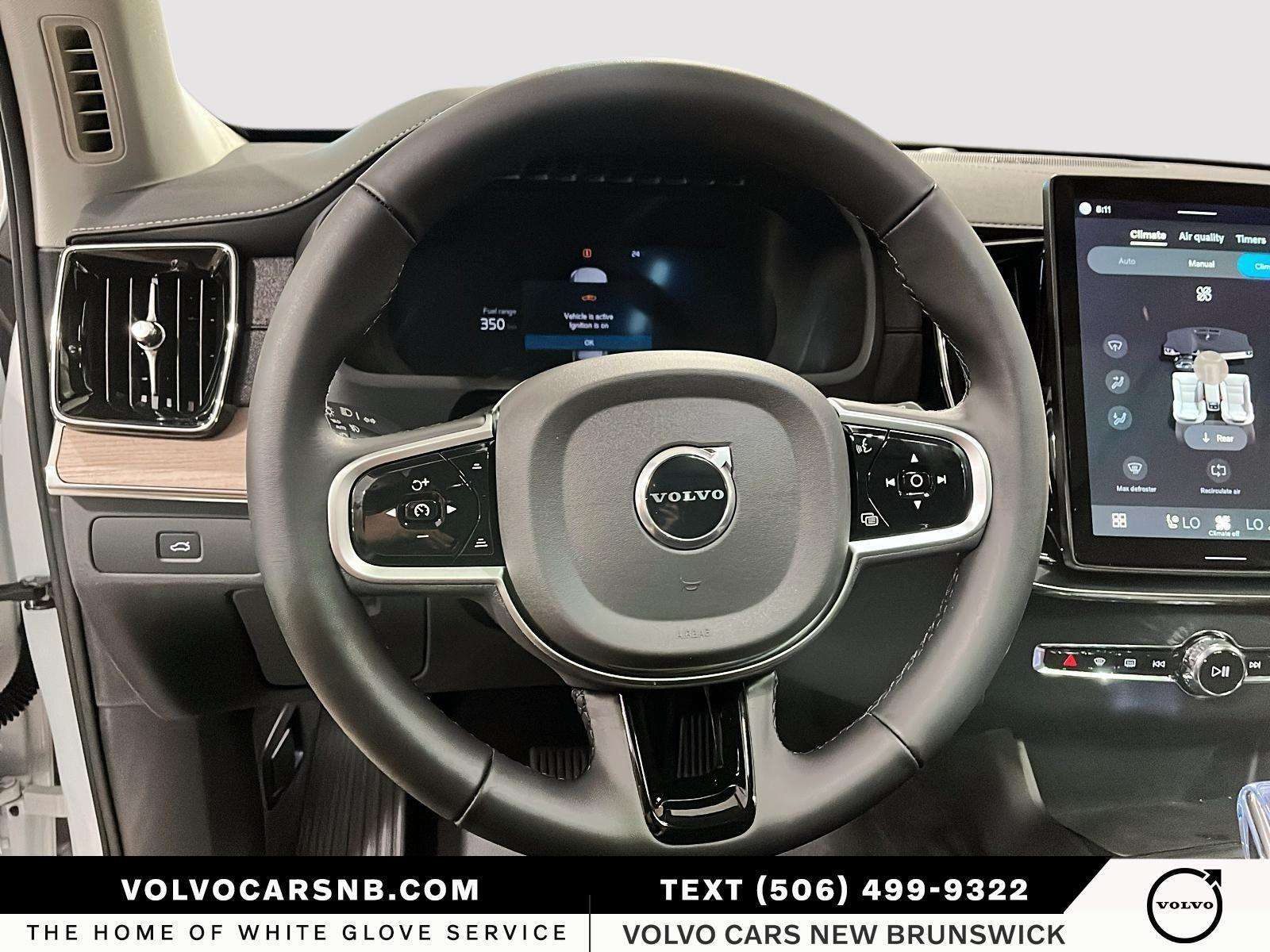 2026 Volvo XC90 B6 Plus Dark Theme thumb 14
