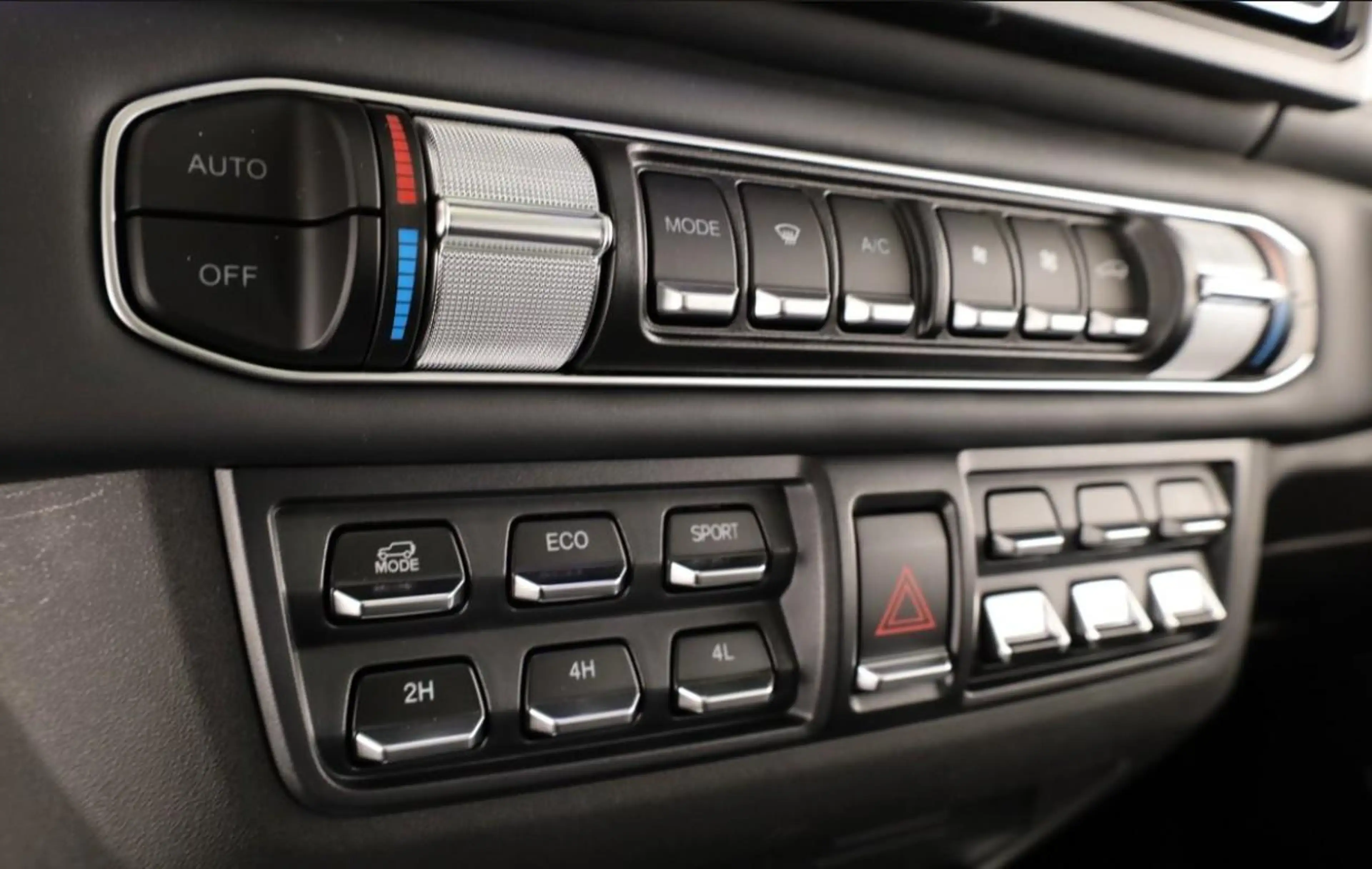 BAW 212 Pickup 2.3 TDI 4WD AT -VOLLAUSSTATTUNG- bis zu ... — photo 6