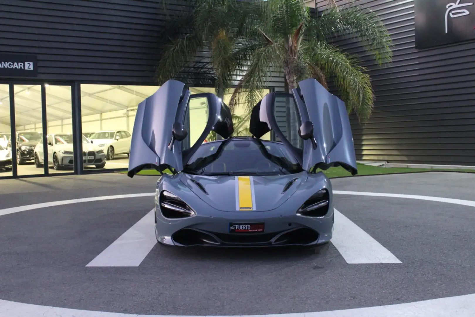 McLaren 720S Gris - 2
