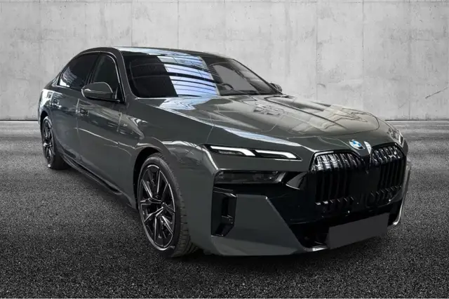 BMW 740 740d xDrive Msport