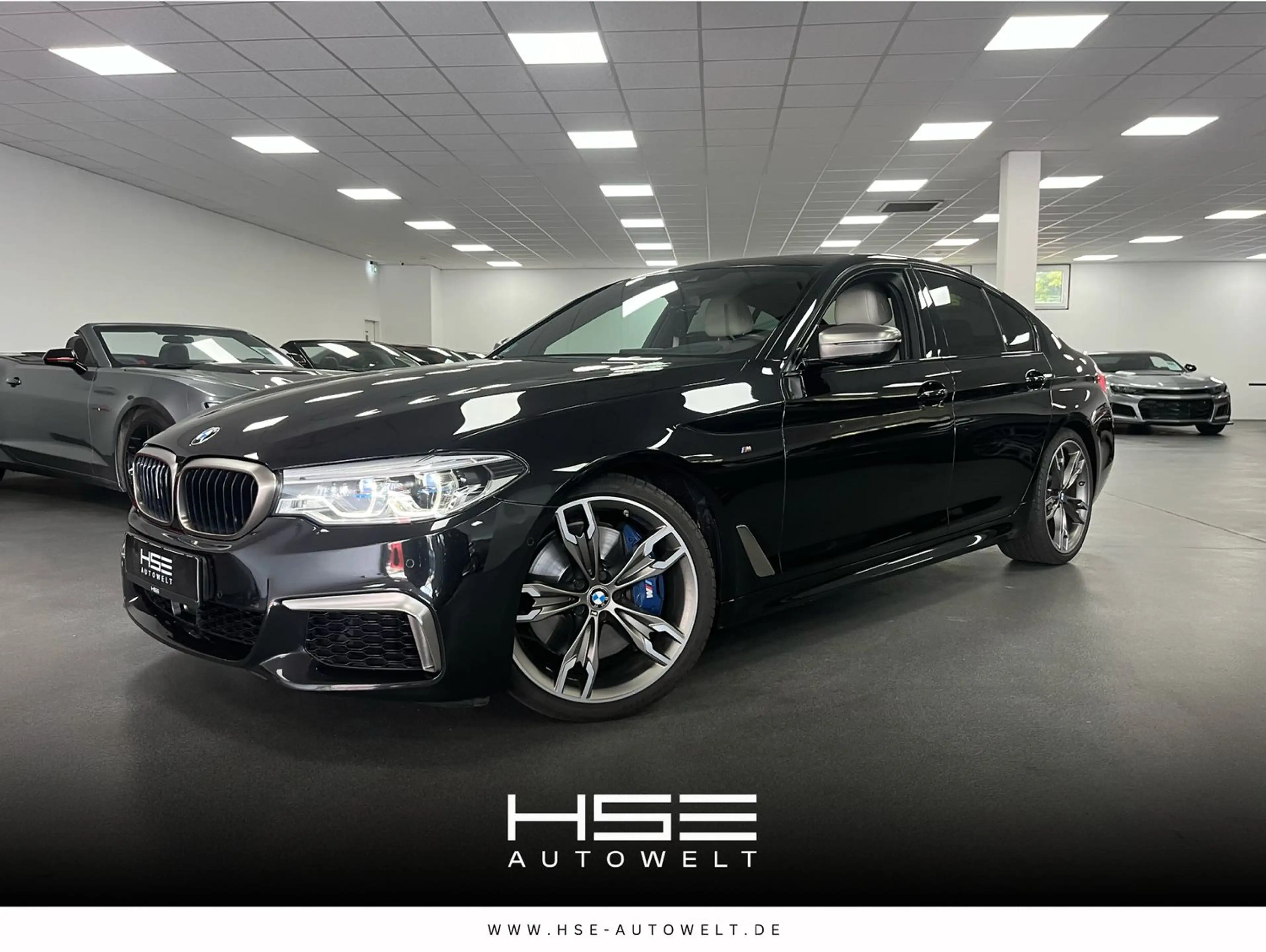 BMW M550 i xDrive Deutsch/Scheckheft/HUD/ACC/H&K/Laser