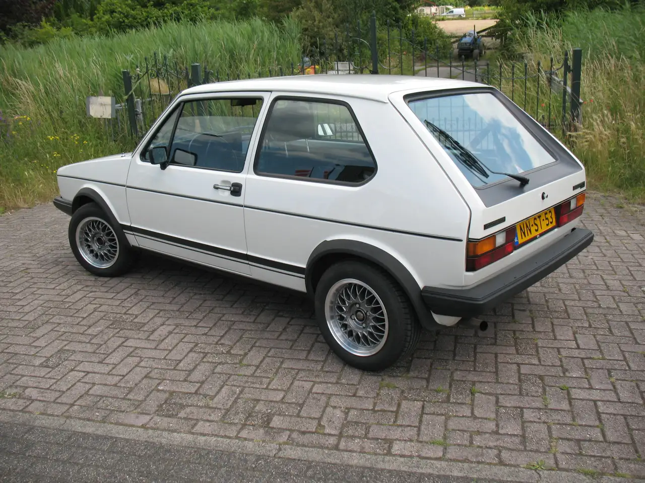 Volkswagen Golf GTI 1.8, foto 3