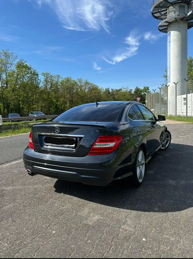 Mercedes-Benz C 250 Coupe (BlueEFFICIENCY) 7G-TRONIC - 2