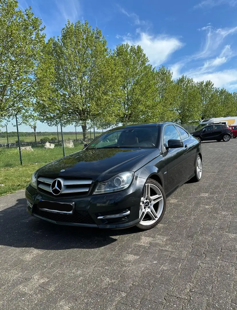 Mercedes-Benz C 250 Coupe (BlueEFFICIENCY) 7G-TRONIC - 1