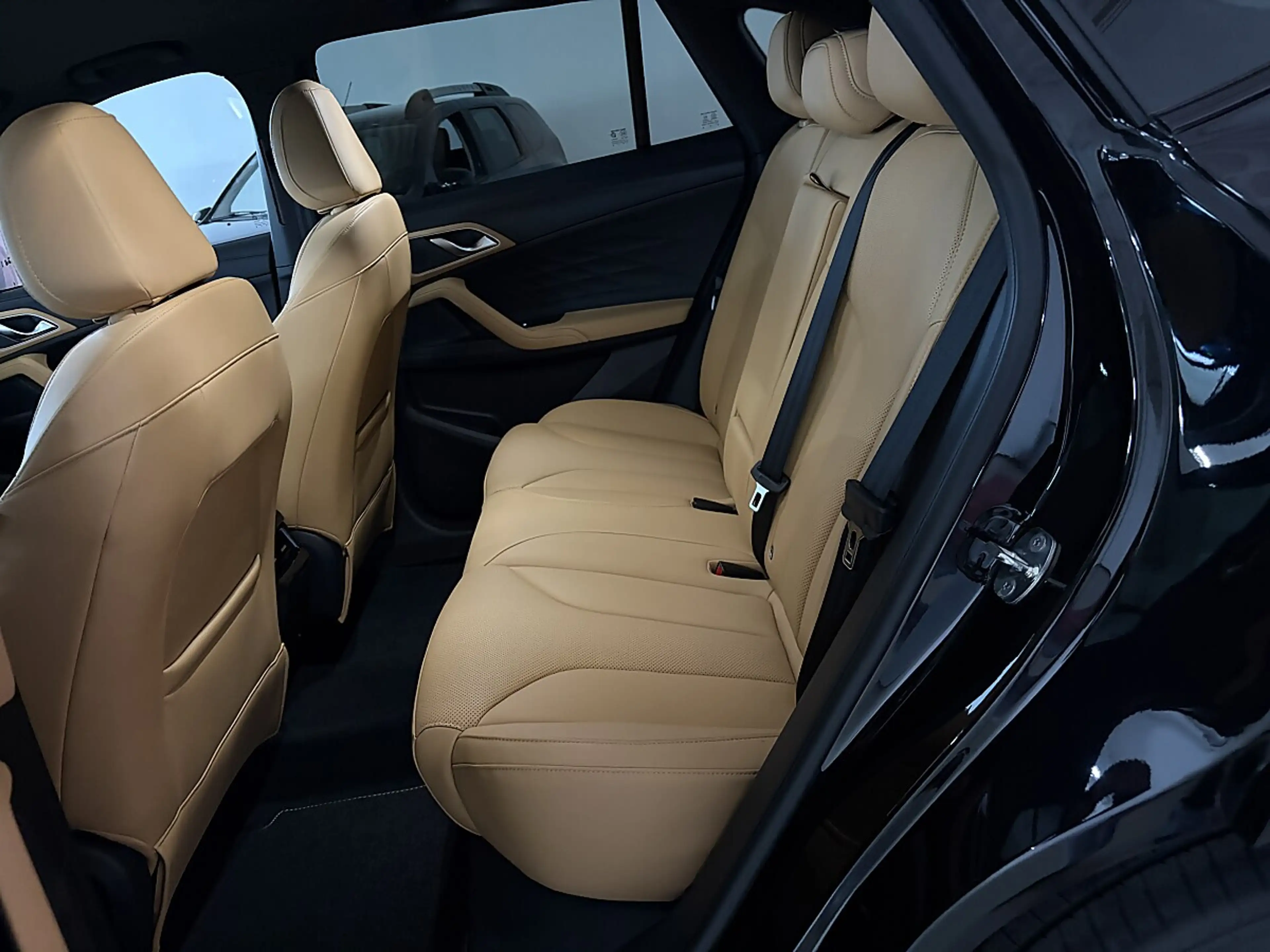 MG HS PHEV+ Luxury 21,4kWh Aut. *Winterkompletträder ... — photo 9