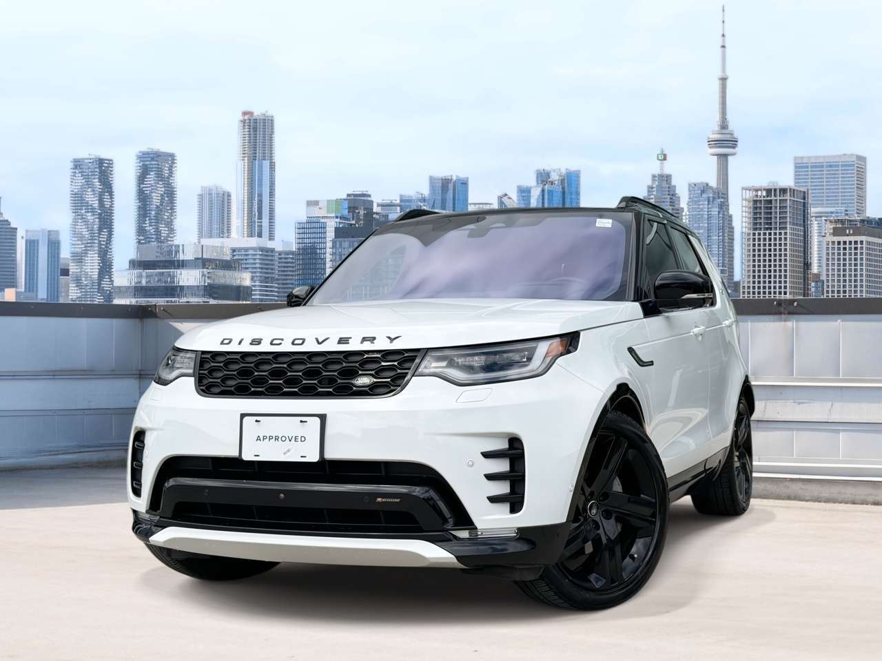 2023 Land Rover Discovery P300 R-Dynamic S