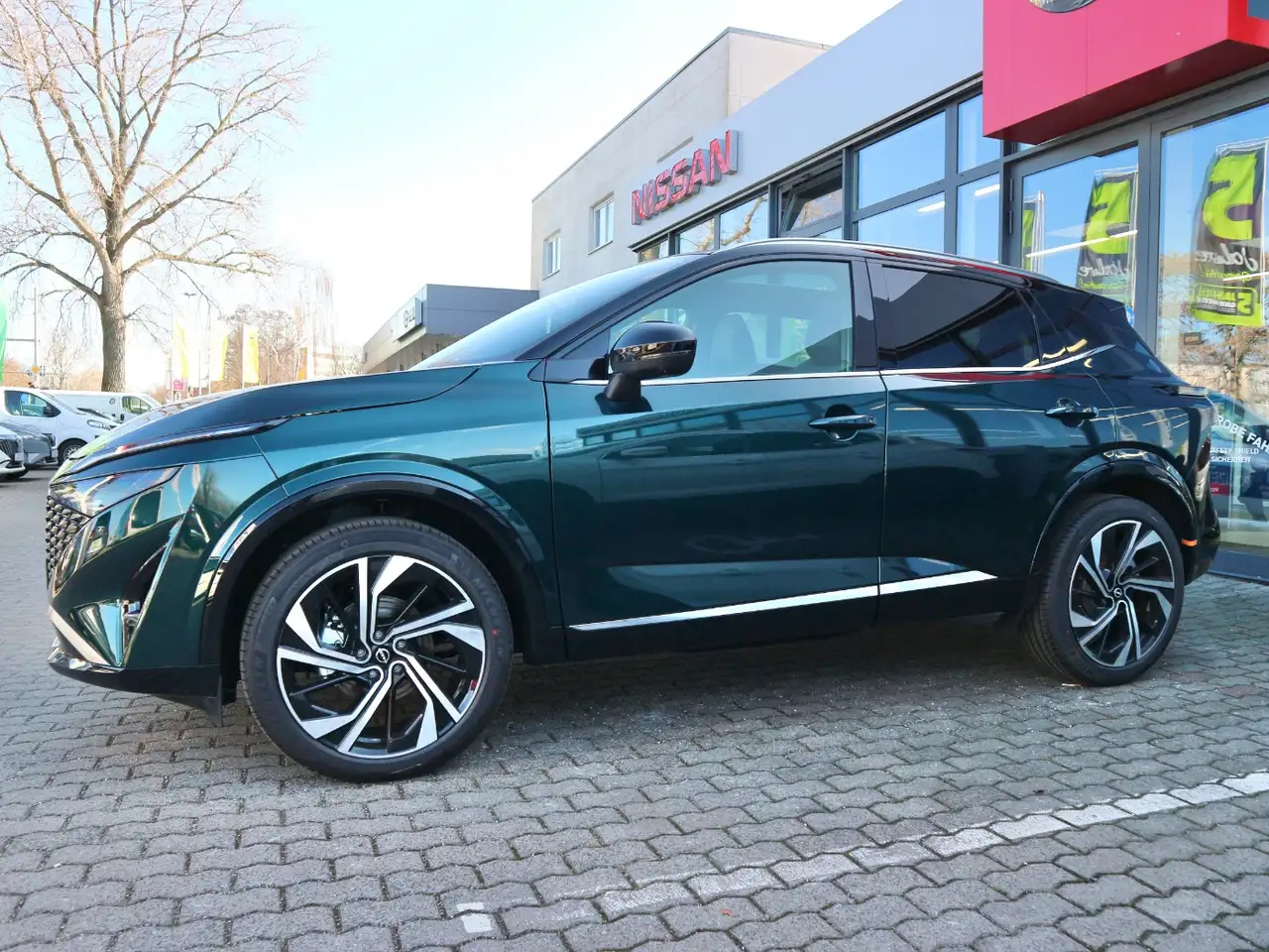 Nissan Qashqai 1.3DIG-T MHEV Tekna Pano+Bose+360°kamera 5