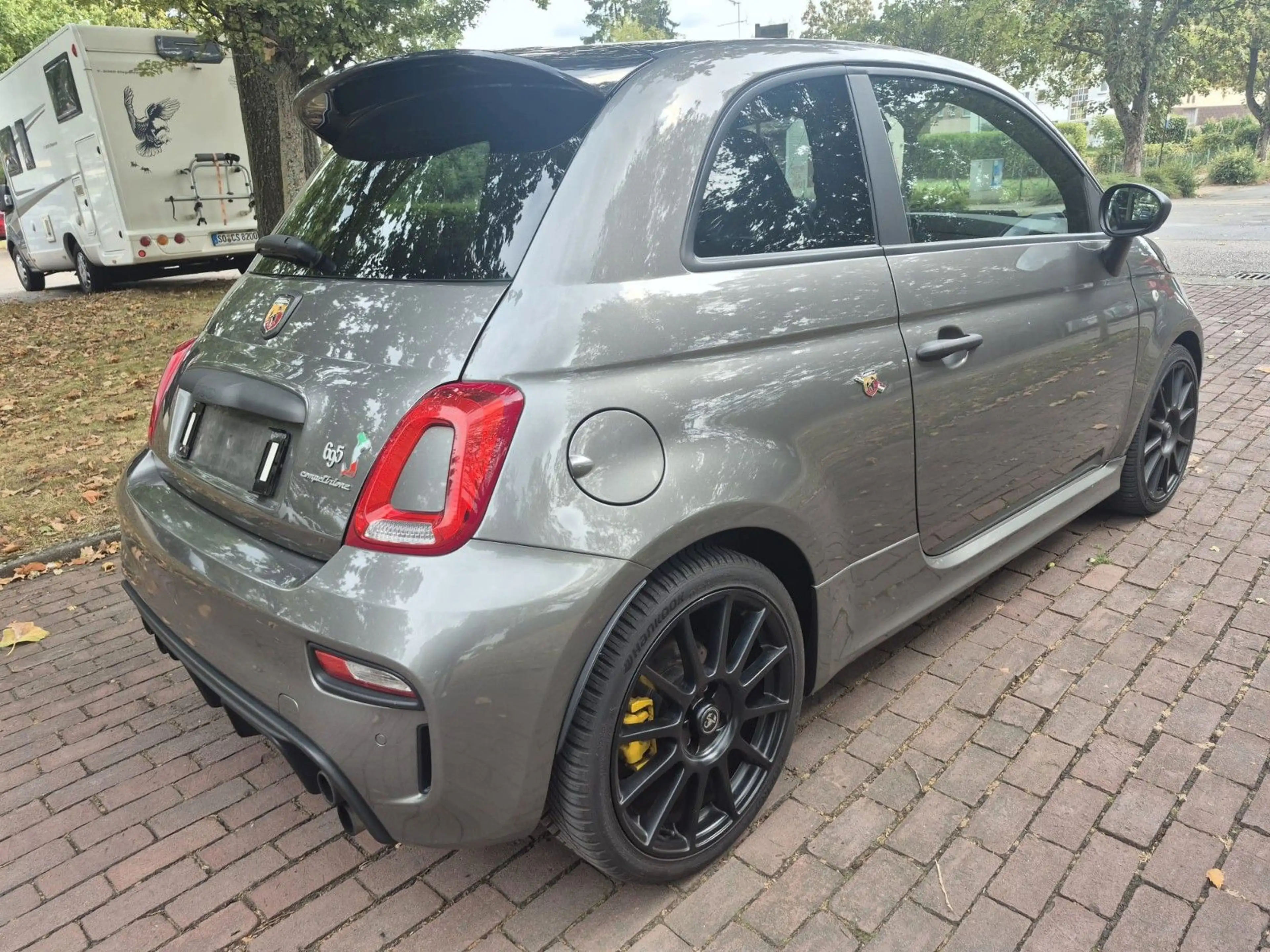 Abarth 500 695 — photo 3