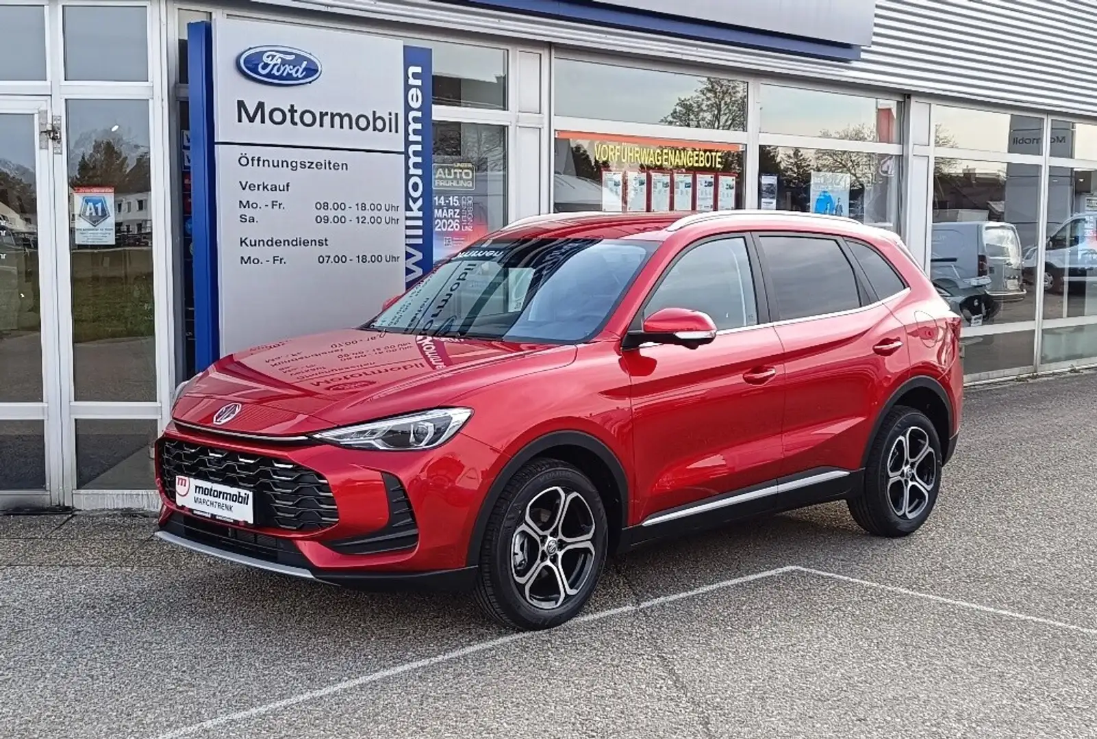 MG ZS + 1.5 Deluxe Rot - 1