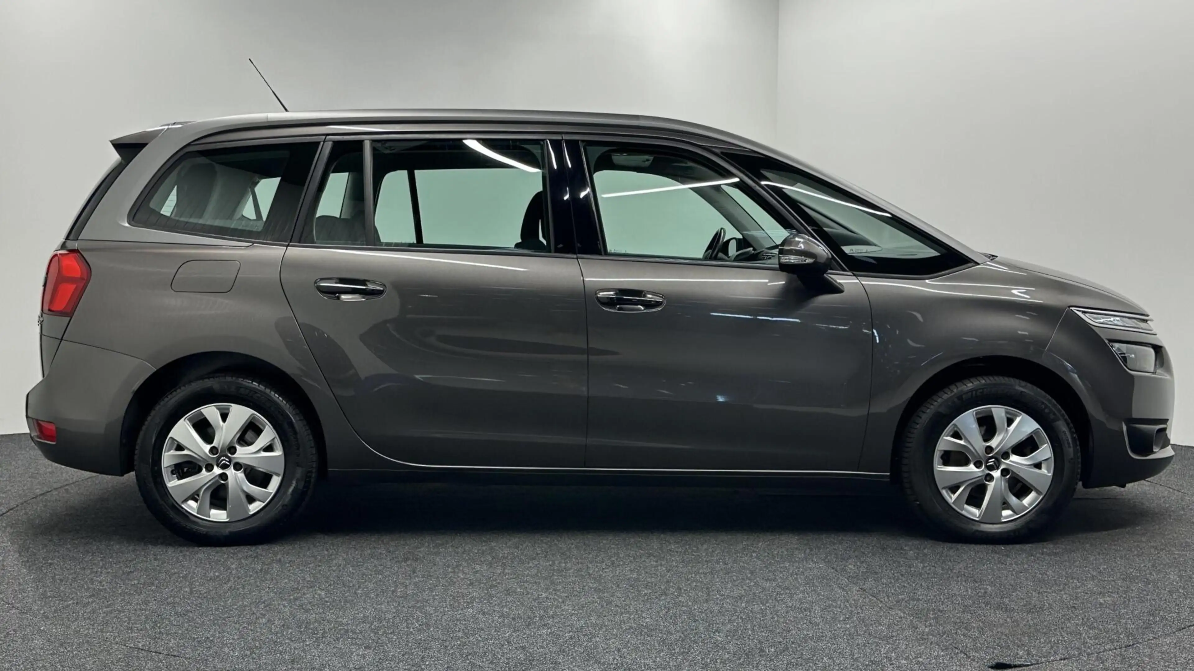 Citroen Grand C4 Picasso 1.2 PureTech Business TREKHAAK NAVI CRUISE LM ECC. — photo 9