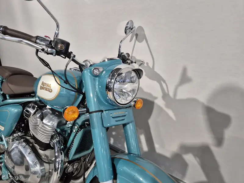 Royal Enfield Classic 650 - foto 2