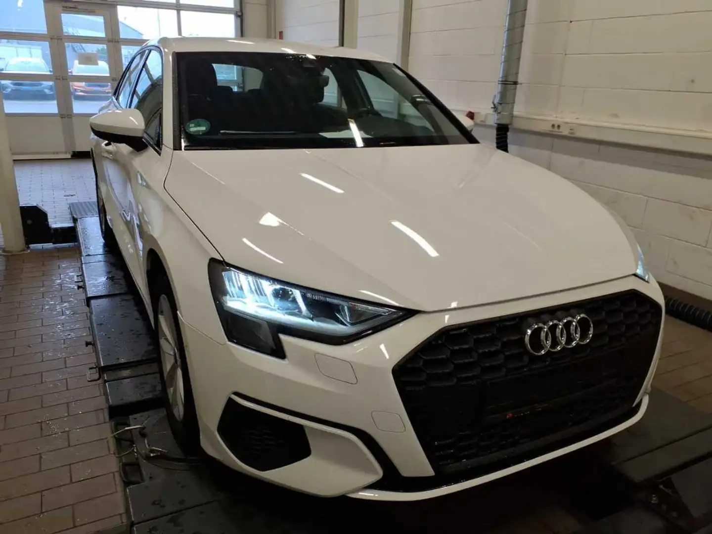 Audi A3 35 TDI ACC*Kamera*Navi Bianco - 2