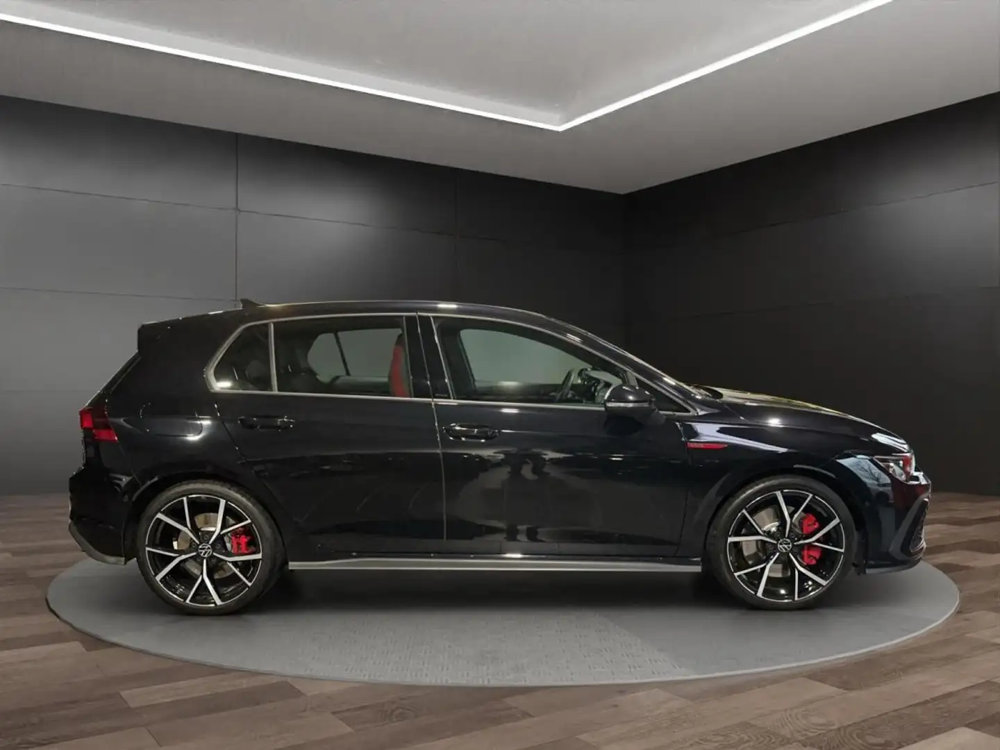 Volkswagen Golf GTI 2.0 TSI *DSG*DCC*PANO*HarmanKardon* Schwarz - 2