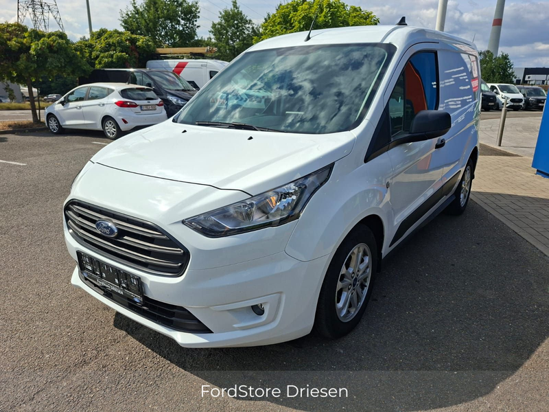 Ford Transit Connect L1 EcoBoost Limited — photo 2