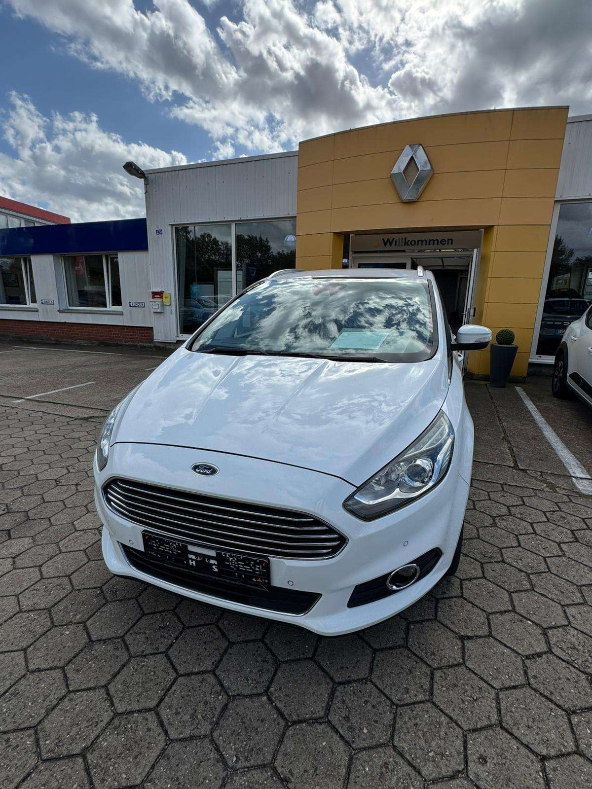 Second hand Ford S-Max 1.5