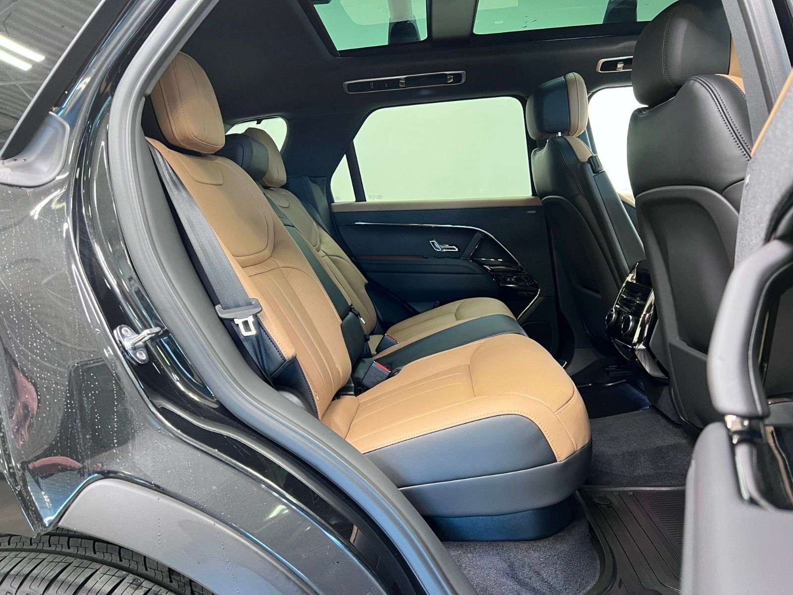 2026 Land Rover Range Rover Sport P400 DYNAMIC HSE thumb 27