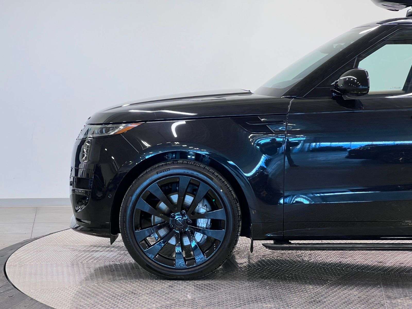 2026 Land Rover Range Rover Sport P400 DYNAMIC HSE thumb 9