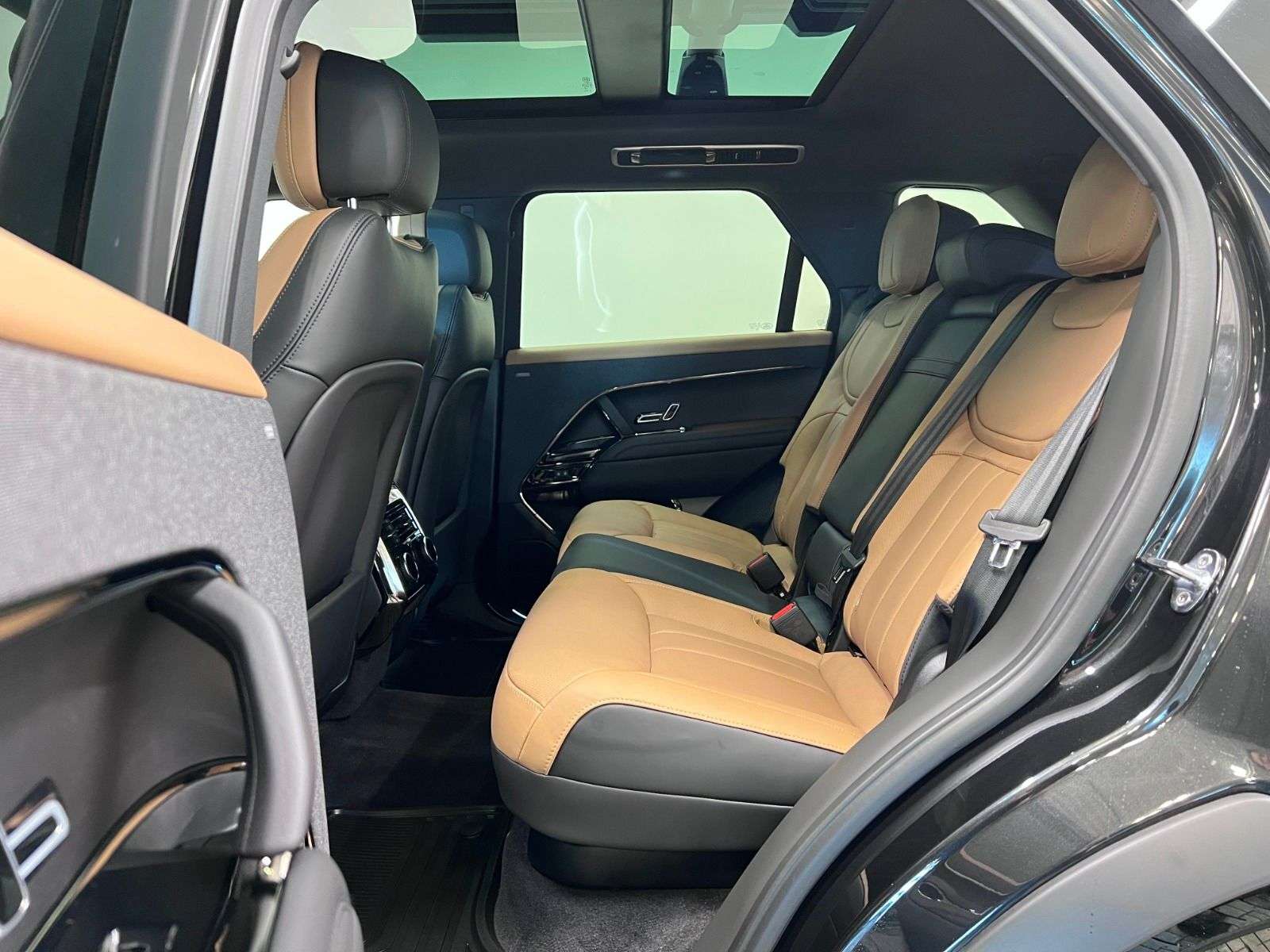 2026 Land Rover Range Rover Sport P400 DYNAMIC HSE thumb 28