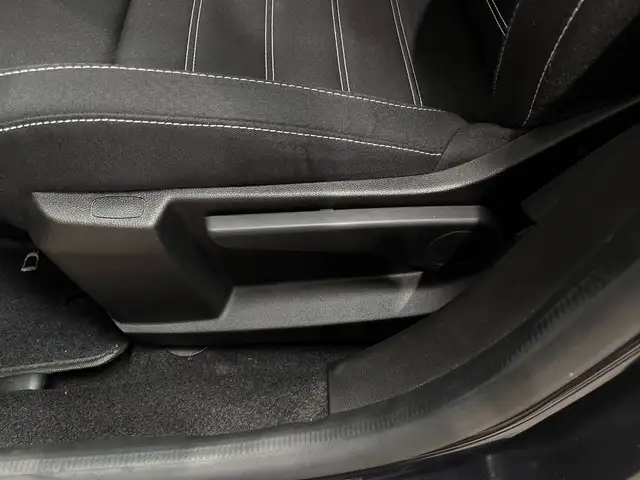 Dacia Duster view 22