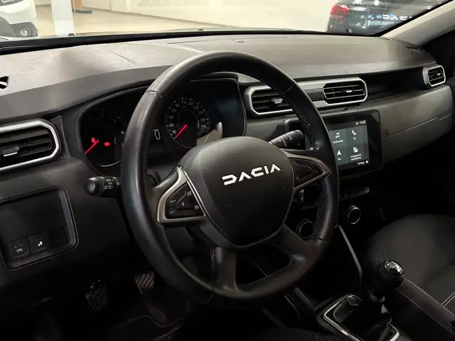 Dacia Duster view 17