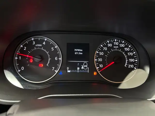 Dacia Duster view 10
