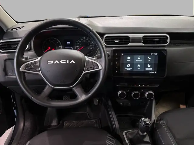 Dacia Duster view 8