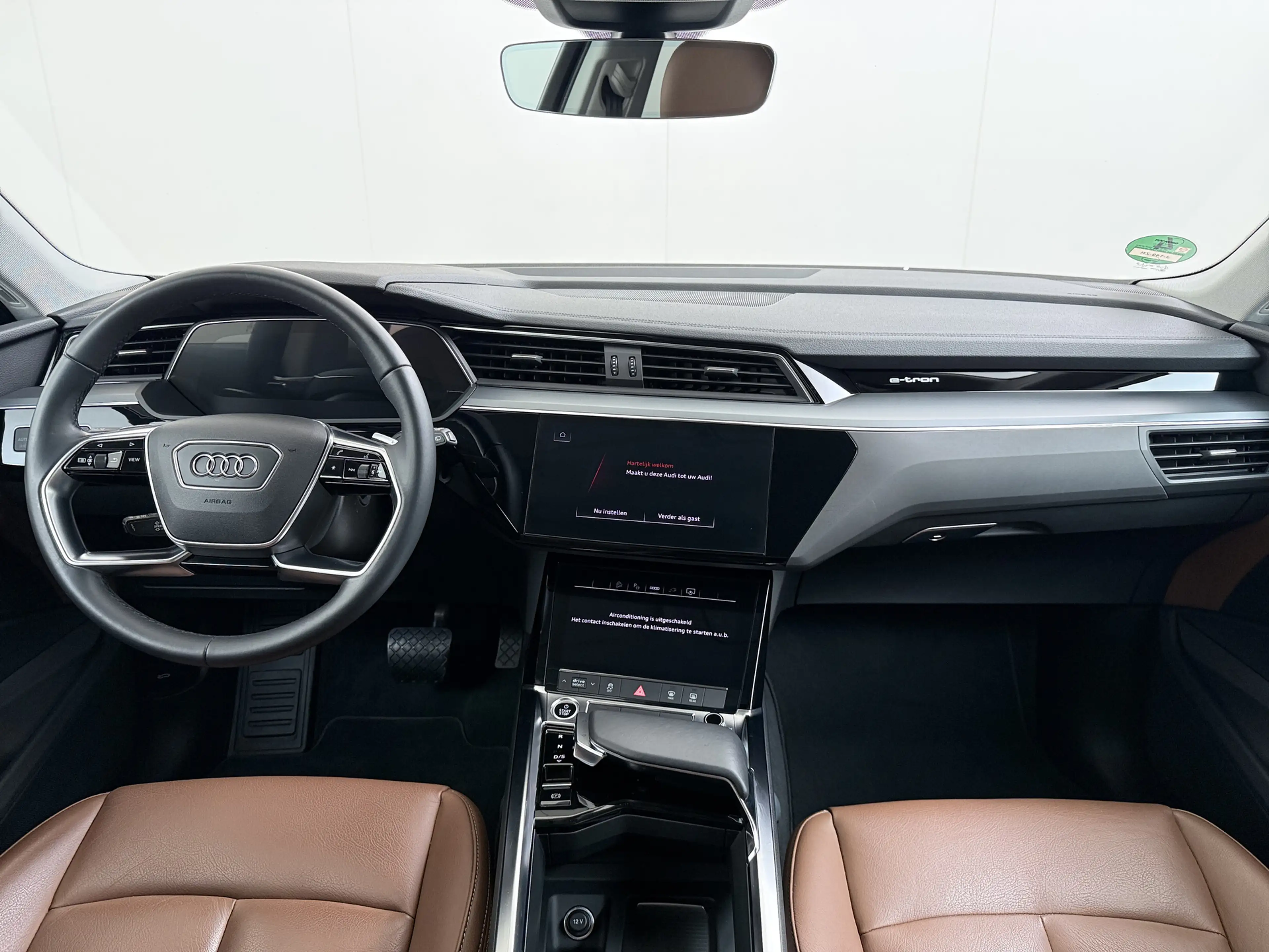 Audi e-tron 55 Quattro 408PK Edition 95kWh Leder+Verwarmd Trek — photo 3