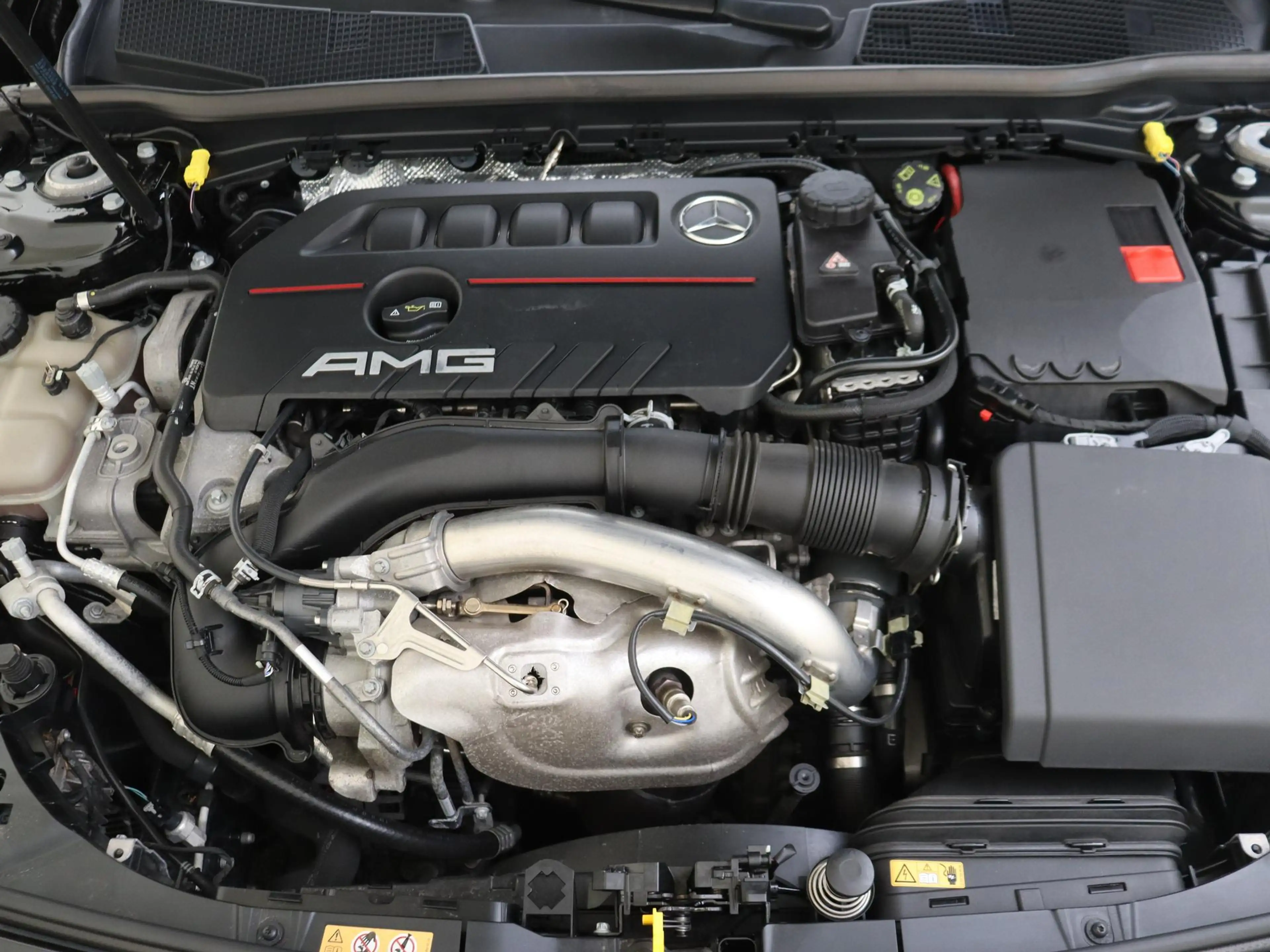 Mercedes-Benz A 35 AMG 4MATIC Edition 1 /Night-pakket /Panoramadak — photo 7